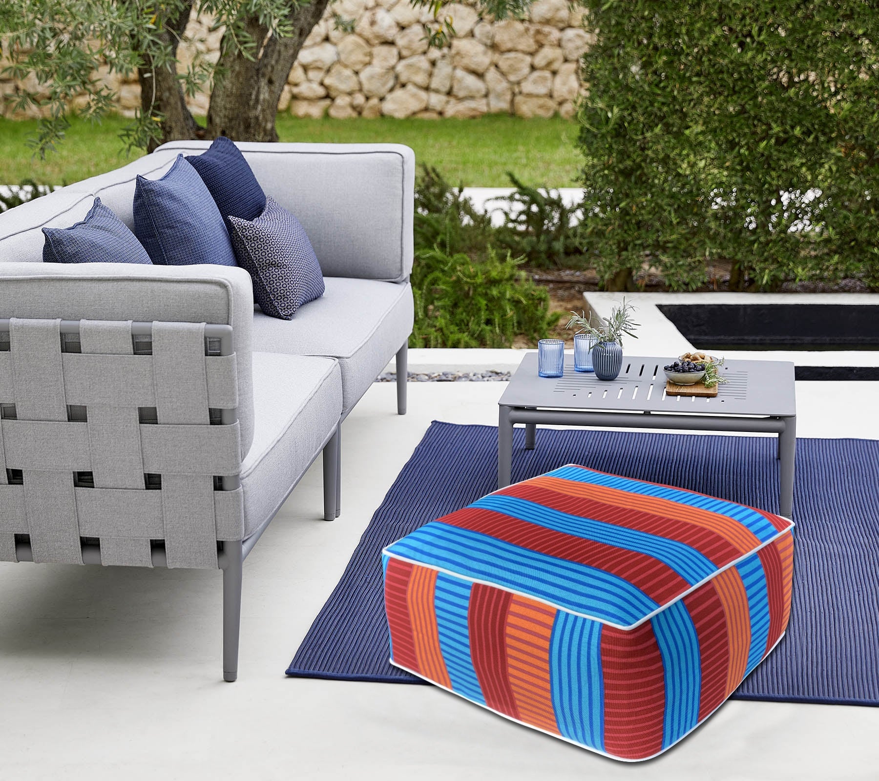 Outdoor Inflatable Ottoman Red and Navy Stripe Square 23x23x9 Inch Patio Foot Stools and Ottomans